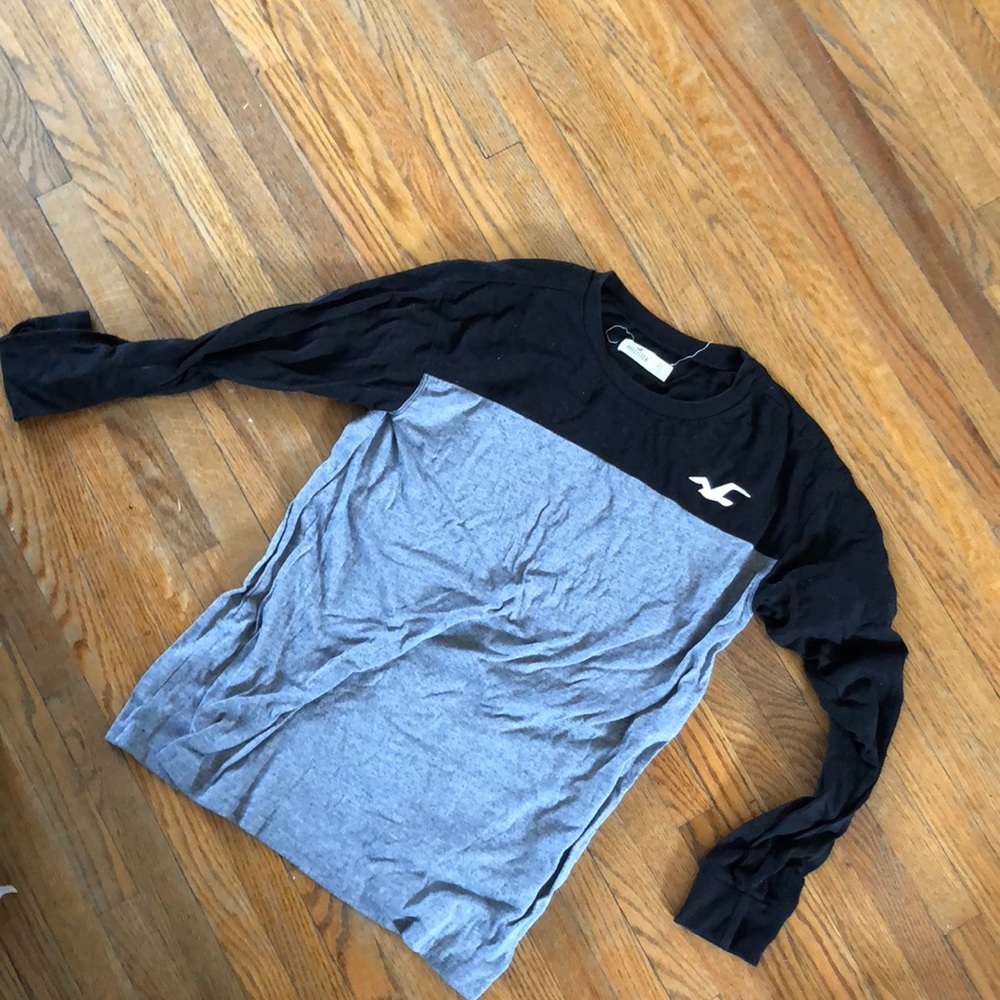 hollister longsleeve black and gray shirt
